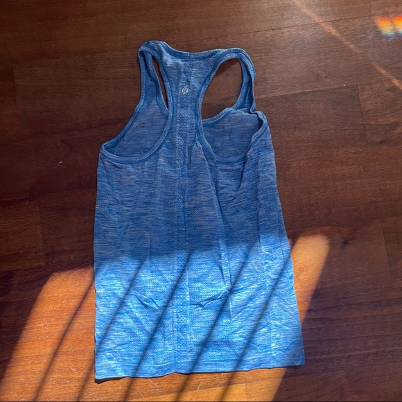 sold! Lululemon tanks. All 5 for 55! - Picture 2 of 6